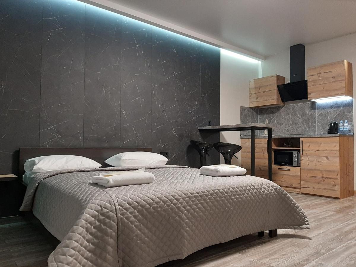 Solo Apartment Kamenskaya كييف المظهر الخارجي الصورة